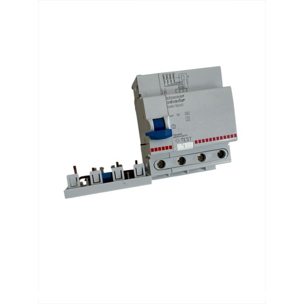 Bloqueo de diferencial Bticino como salvavidas 4p 32a 1a g46//32as